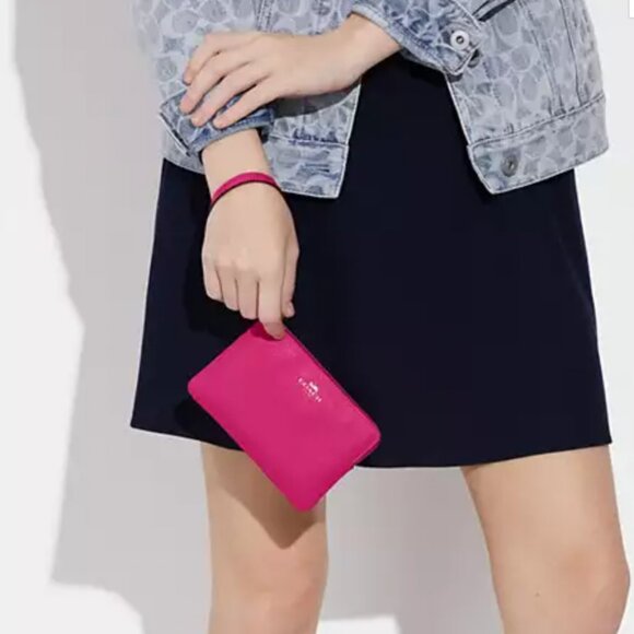 Corner Zip Wristlet - Picture 1 of 8